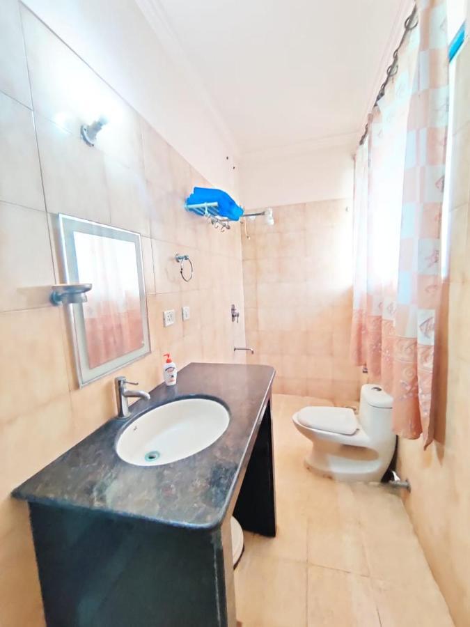 Amazing Hilltop 4 Bhk Villa With Private Pool Near Candolim Eksteriør billede